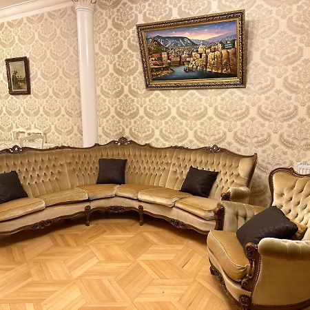 King Suite Apartment Ln 트빌리시 외부 사진